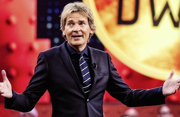 De wereld draait door